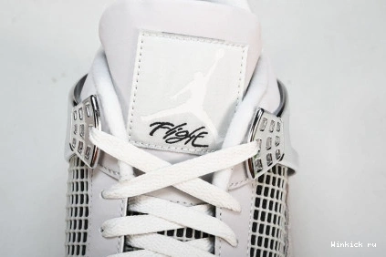 Moments” WMNS Jordan 4 Air “Frozen 0927
